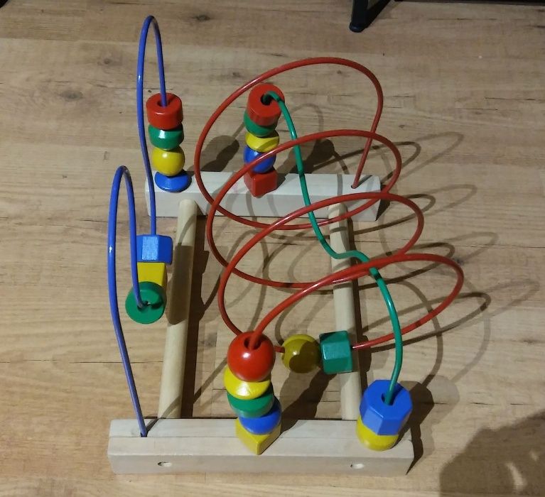 Jogo de labirinto IKEA