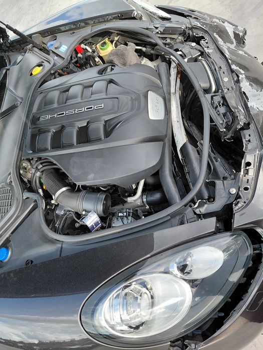 Porsche Panamera 3.0, 2015