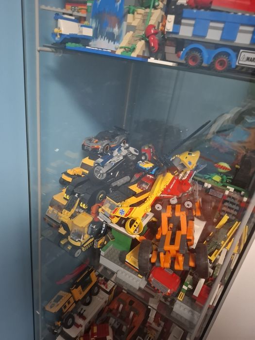 Várias legos montados