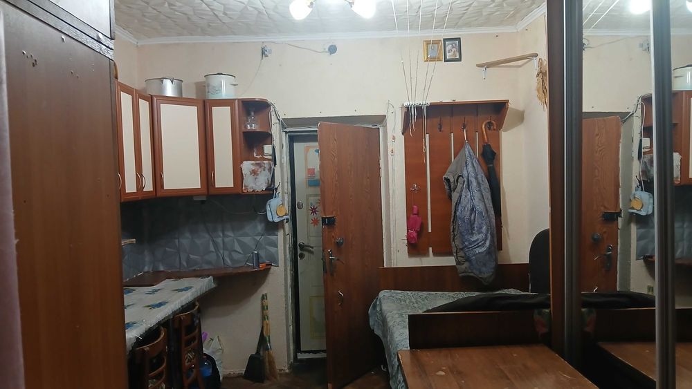 Продається кімната в гуртожитку