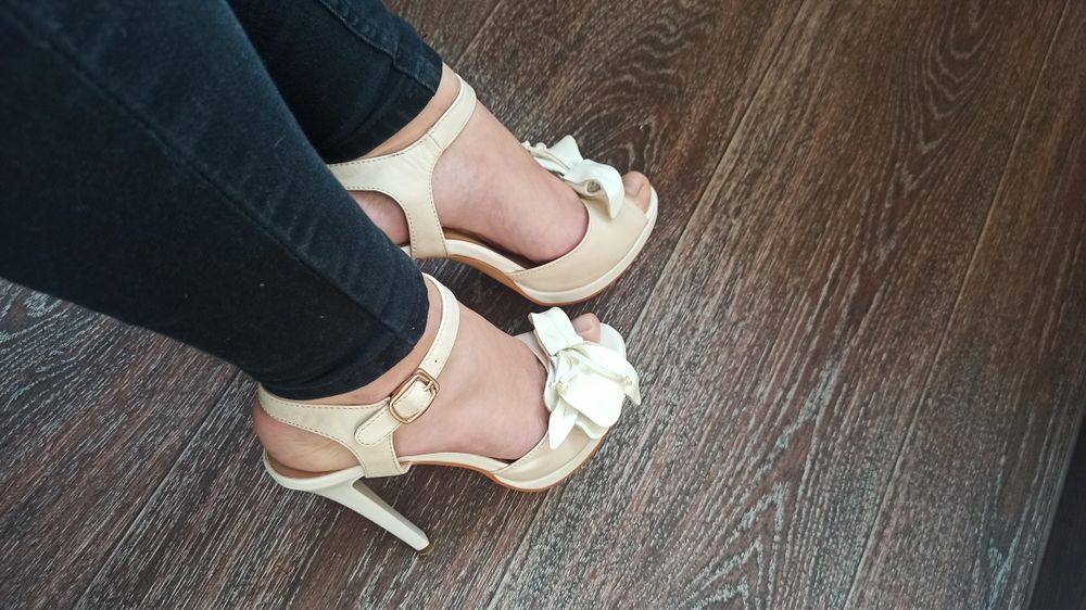 Красивые босоножки, 35 размер