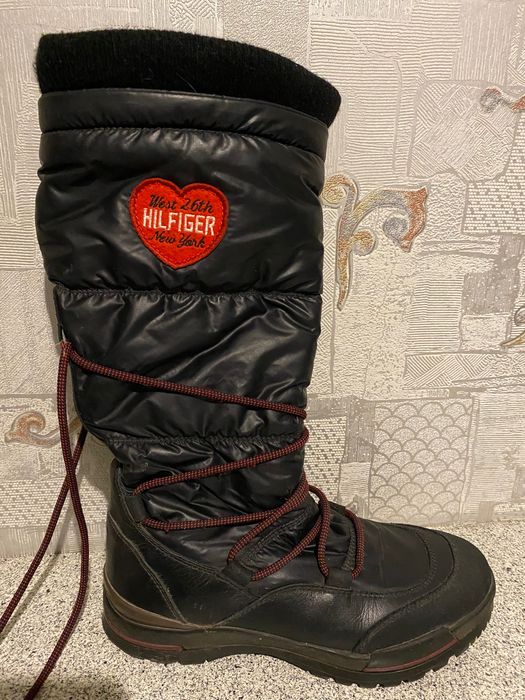 37 р Сапоги дутики термо TOMMY HILFIGER, дешево.
