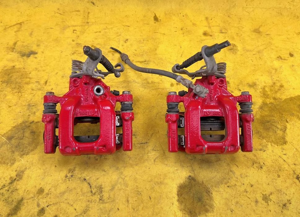 Zacisk Hamulcowy Prawy Lewy Tył VW Golf VI GTI Superb II Yeti Leon