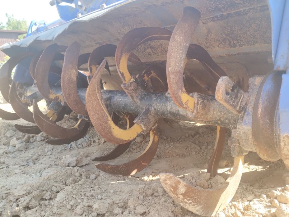 Glebogryzarka Japońska ogrodowa Iseki