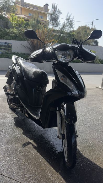 Vendo mota 2012.