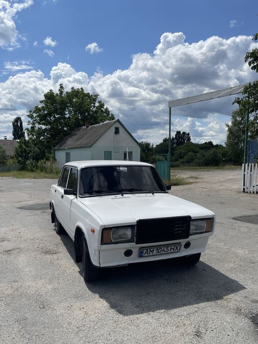Продам ваз 2107 доволі непоганом стані