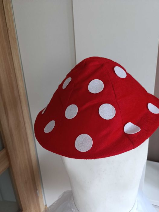 Strój karnawałowy MUCHOMOREK MUCHOMOR GRZYB 140/152 (349)