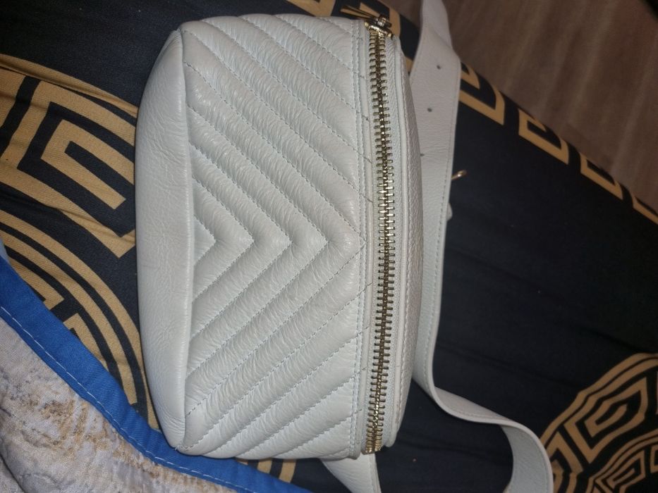 Śliczna włoska skórzana nerka BORSE  IN PELLE.