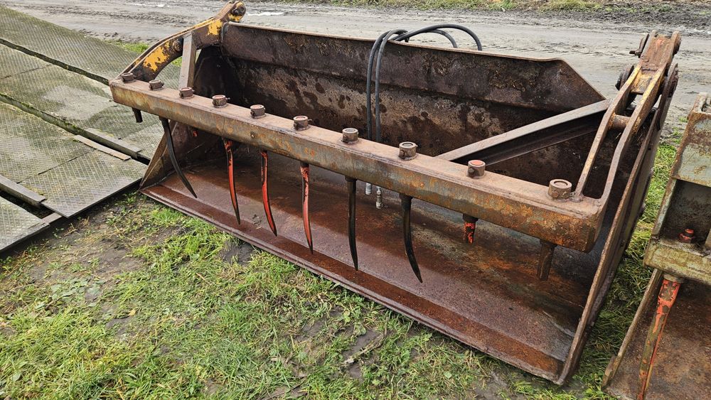 Łyżko krokodyl do ładowarki teleskopowej new holland jcb manitou