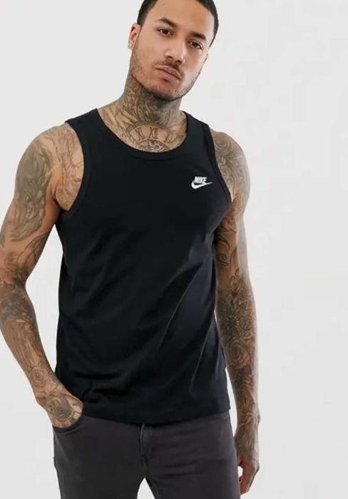 Оригінальна майка з бавовни від NIKE ідеальний стан р.М