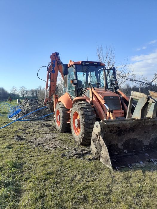 Roboty ziemne budowlane sprzatanie koparka wywrotka przyłącza wycinka