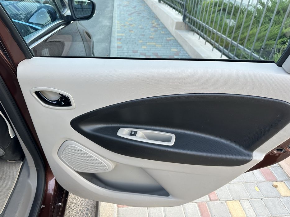 Продам Renault ZOE