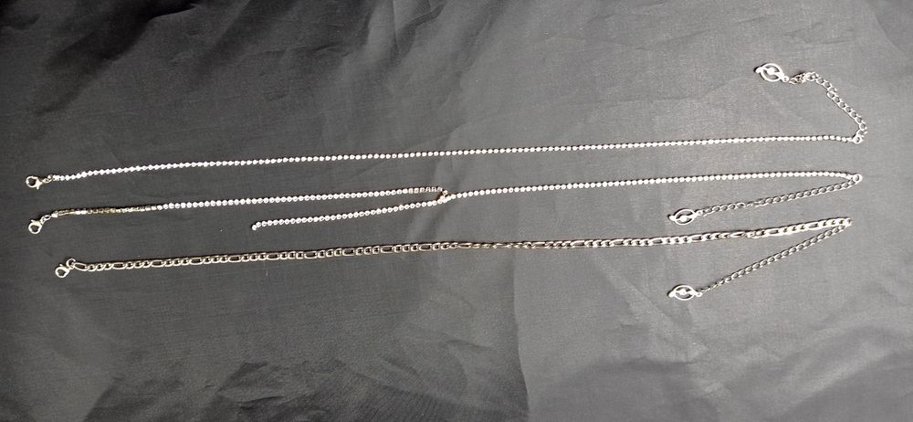 Колье Stradivarius