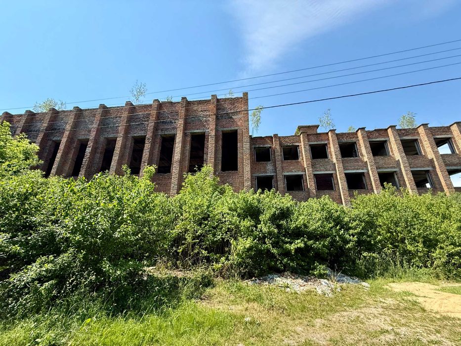 Продається будівля профілакторію та готелю