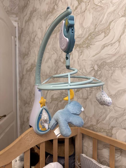 Продам Мобиль Chicco