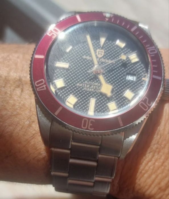 Pagani design 1671 - Tudor homage