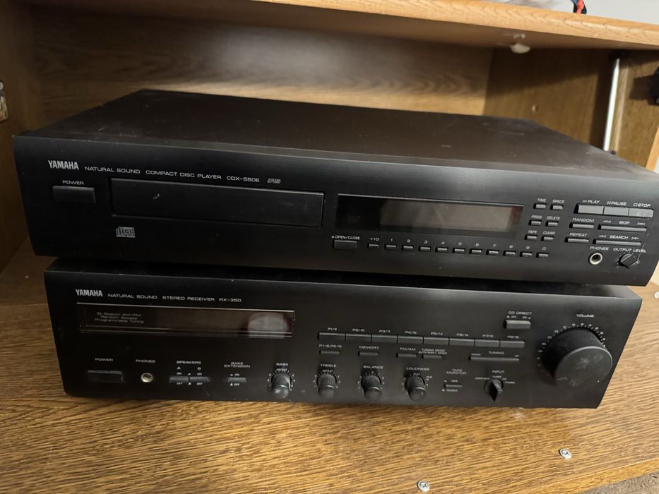 Zestaw stereo Yamaha: Amplituner RX-350 + CDX-550E