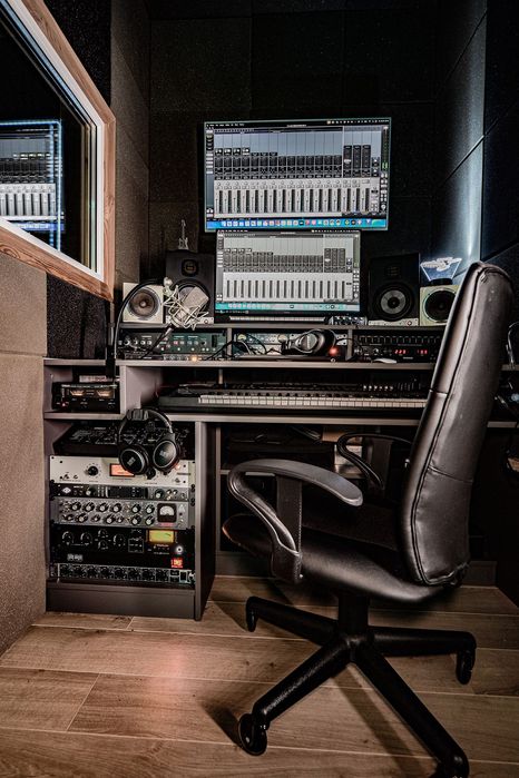 Lekcje gry na Saksofonie i pianinie I Studio nagrań I Praga Południe