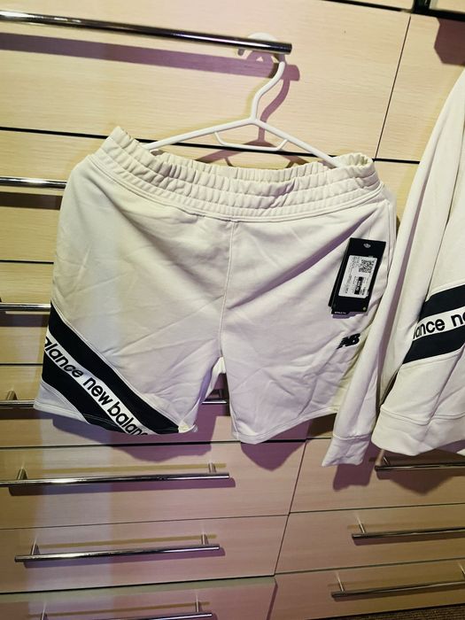 Комтюм new balance, шорти , худі