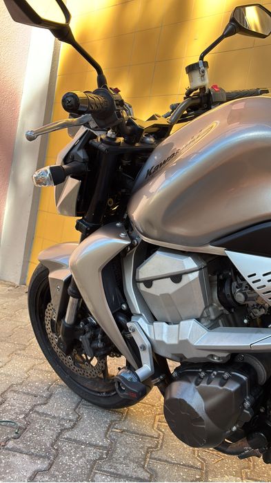 Vendo Kawasaki Z750 2007