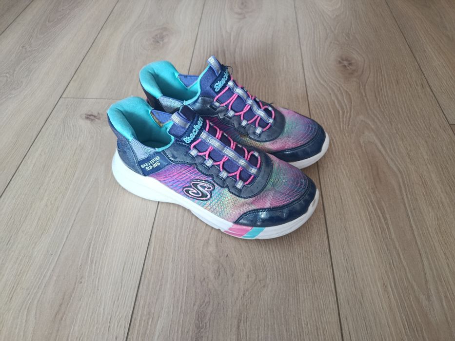 Buty sportowe Skechers Slip-ins 35
