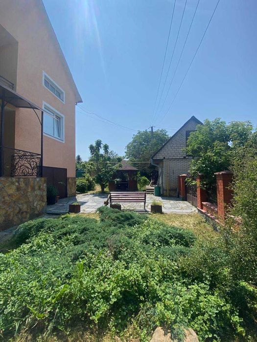 Продаж 2 поверхового будинку з гаражем, с. Тиврів