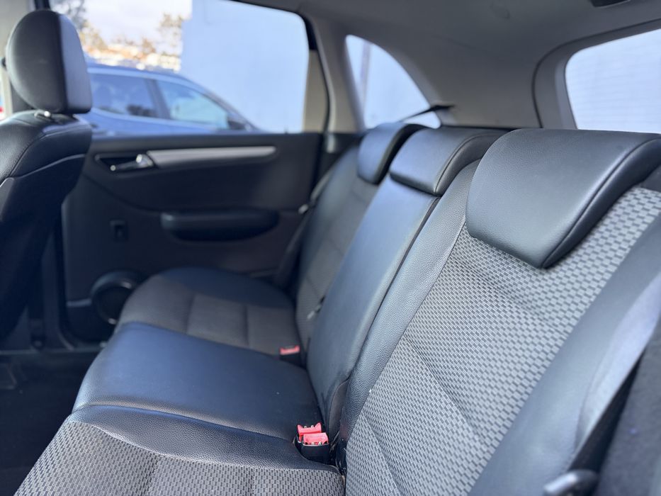 Mercesdes B150 Caixa Automatica Nacional Apenas 130.000klms