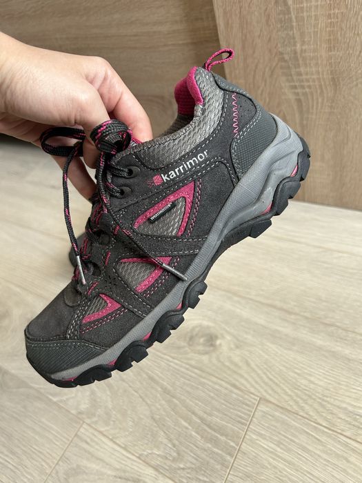 Жіночі кросівки karrimor 37,5 розмір