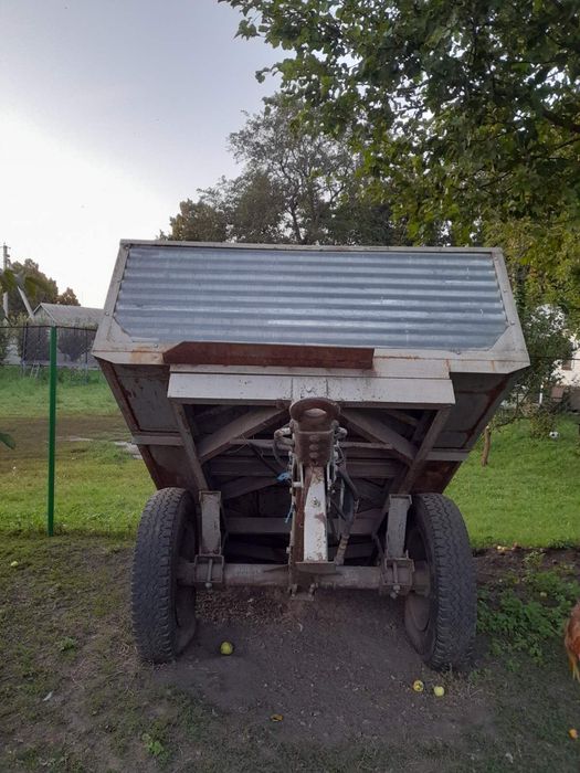 Продам причеп одновісний з гдравлікою