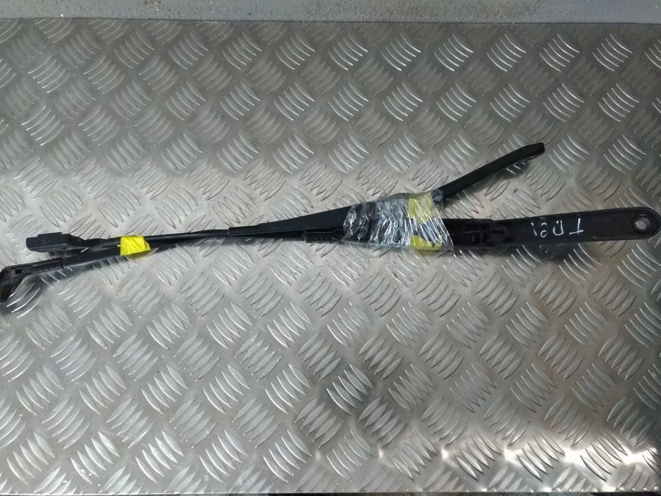 Astes Braços Escovas Limpa Vidros Ford Fiesta MK6 2007 a 2016