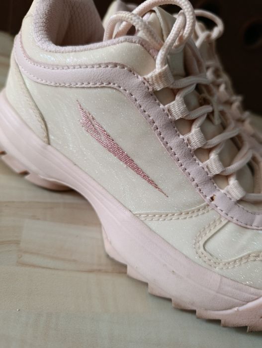 Brokatowe sneakersy buty damskie Sprandi