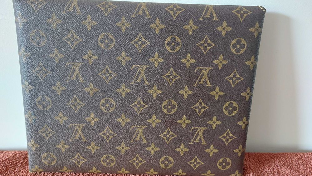 Louis Vuitton Visionnaire No. 18 - Double Issue Limited Edition