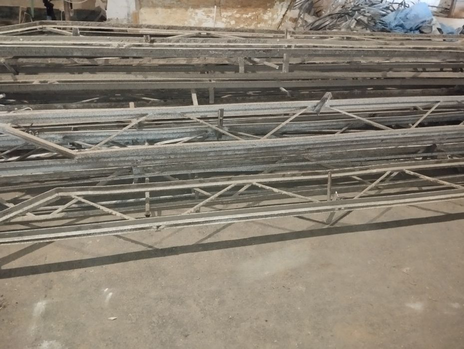 Металеві    ферми