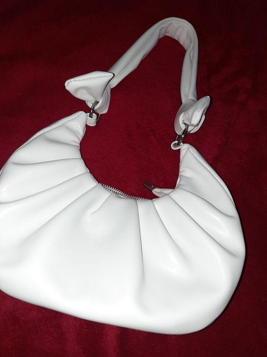 Жіноча, ніжна сумочка