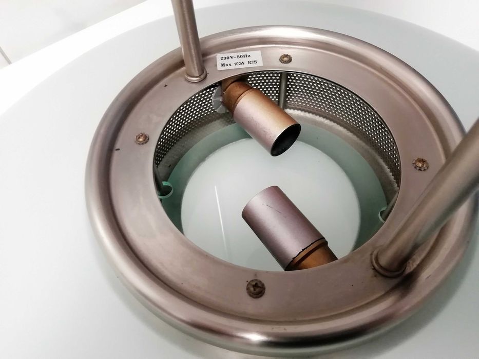 Candeeiro de teto de design da marca Interlusa - Aço e Vidro