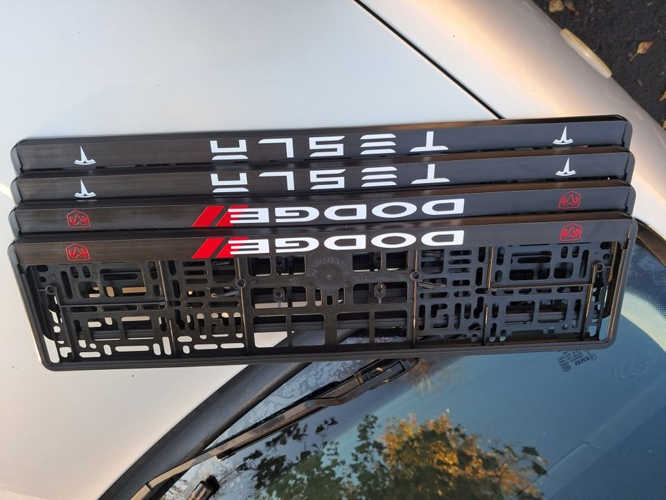 Номерна рамка, рамка під номер Dodge Tesla Mazda Nissan Toyota
