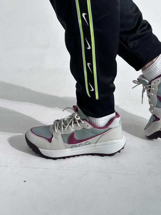 Чоловічі  кросівки Nike ACG Lowcate