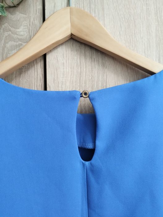 Elegancka chabrowa trapezowa sukienka Uplander / Kobaltowa (Rozmiar 42 / XL)