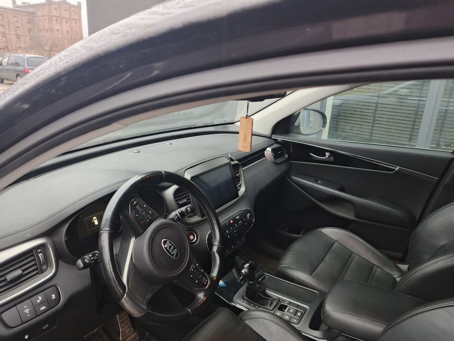 SUV 7-osobowy KIA Sorento