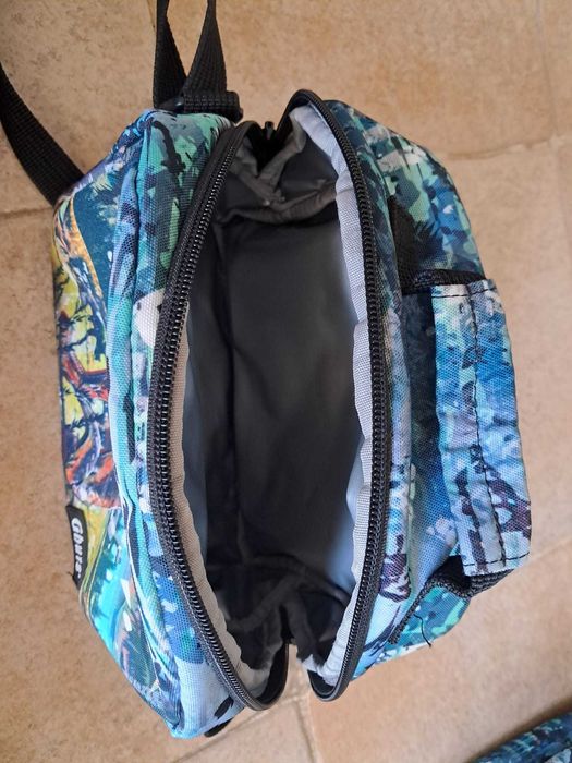 Mochila e Lancheira Ghuts Mundo Jurássico