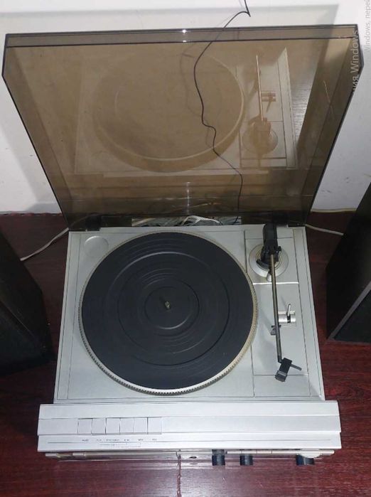 музичний центр Philips F-1042