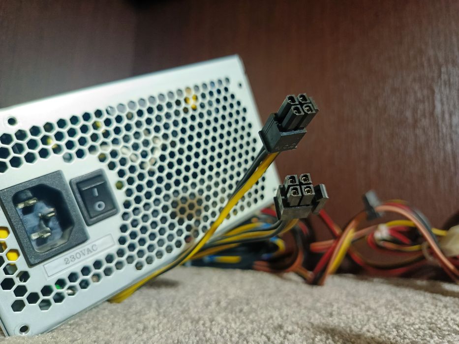 Chieftec, Vinga (400 Вт, 600 Вт)