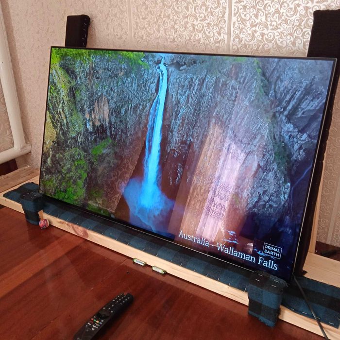 телевізор LG OLED42C27LA 42-дюймовий 4K UHD OLED EVO Smart TV 2023р