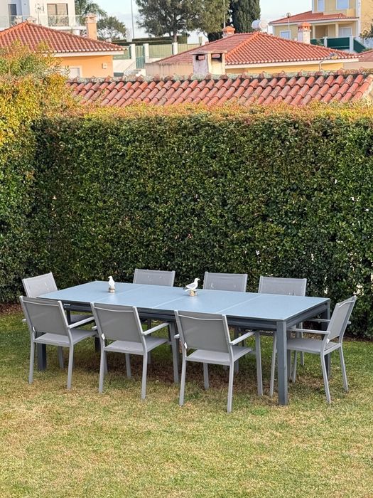 Conjunto de jardim Naterial – mesa extensível e 8 cadeiras