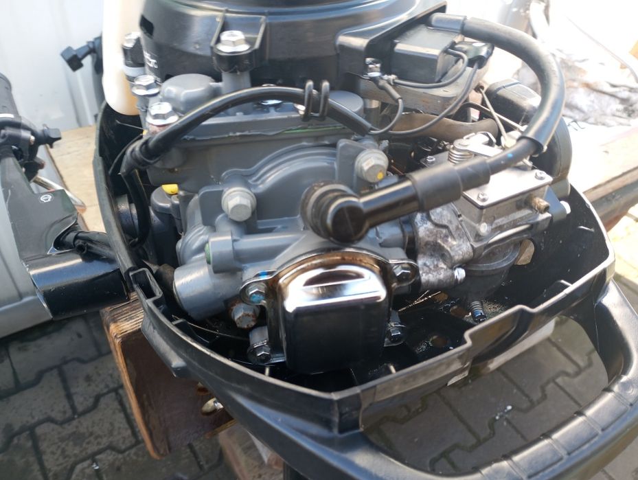 Silnik zaburtowy Suzuki 2.5KM 4suw osłona śruby