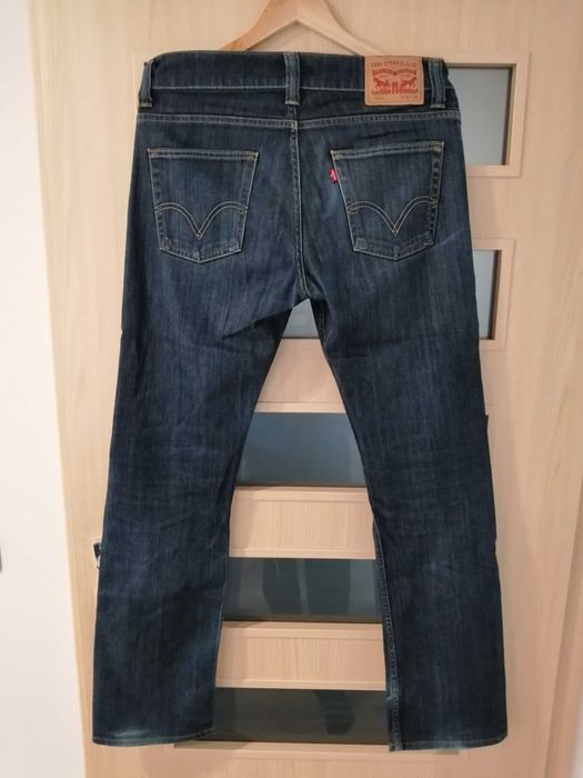Jeansy Levi Strauss
