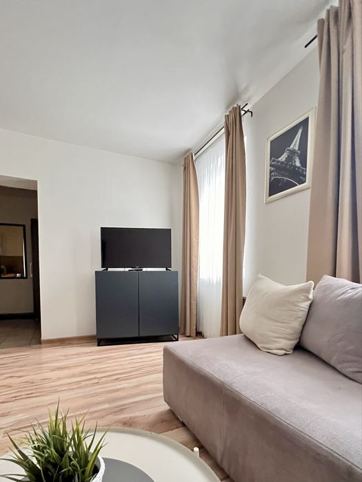 Apartament nr 2 | Noclegi Świętochłowice | Centrum | Parking | FV