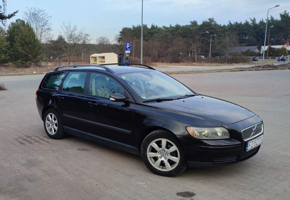 Volvo V50