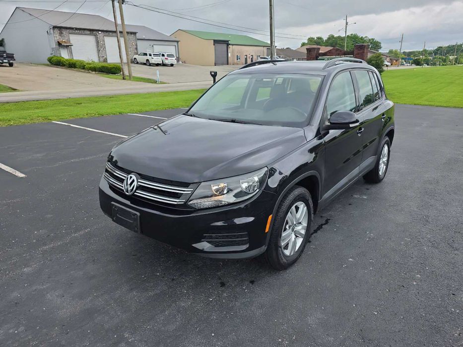Volkswagen Tiguan S 4Motion      2016