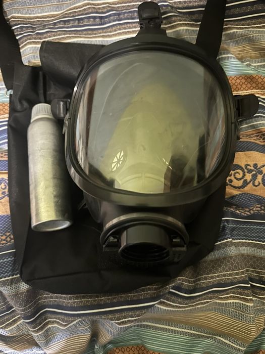 Протигаз / повнолицева маска ПАТРІОТ (без фільтра) + сумка + рідина